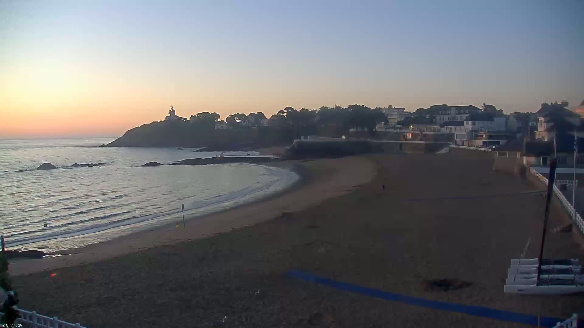 Saint-Quay-Portrieux Beach Live Cam - Saint-Breiuc, Cotes-d'Armor, Bretagne, France