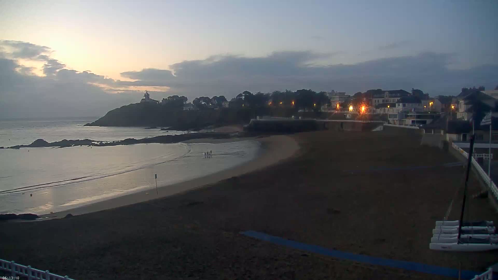 Saint-Quay-Portrieux Beach Live Cam - Saint-Breiuc, Cotes-d'Armor, Bretagne, France