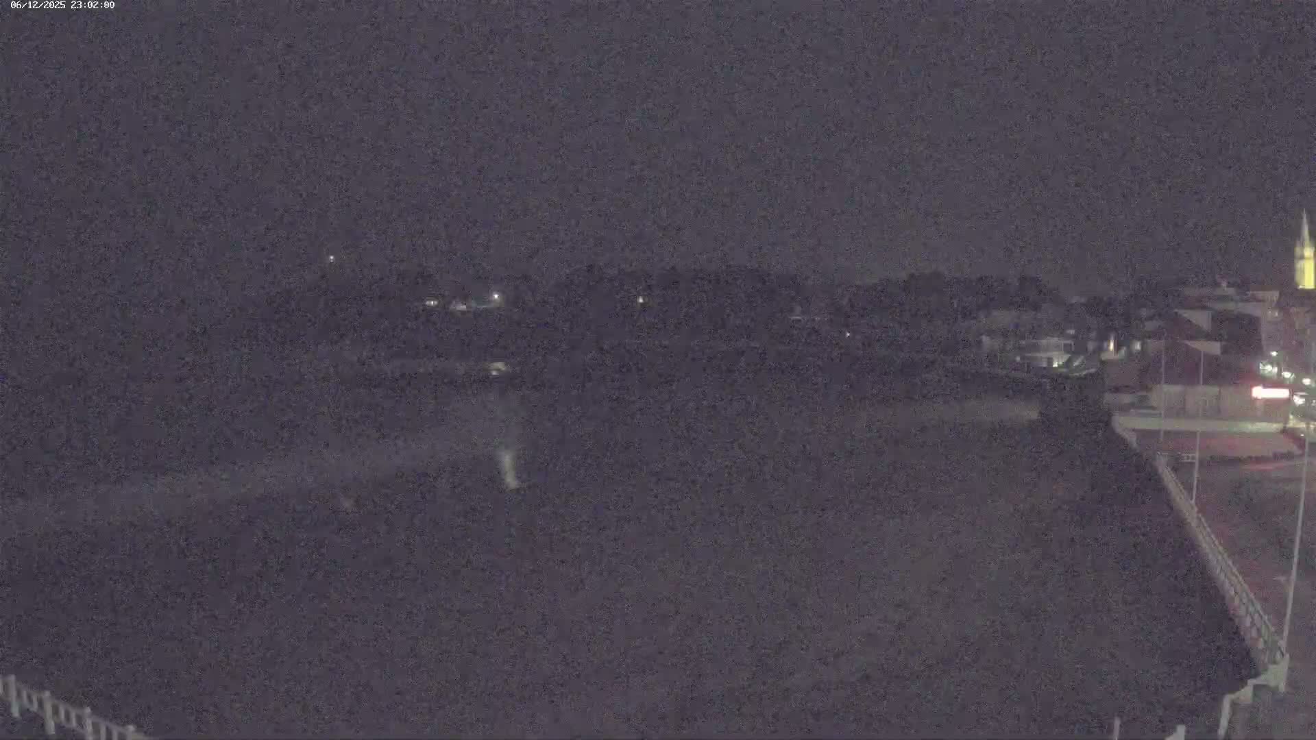 Saint-Quay-Portrieux Beach Live Cam - Saint-Breiuc, Cotes-d'Armor, Bretagne, France