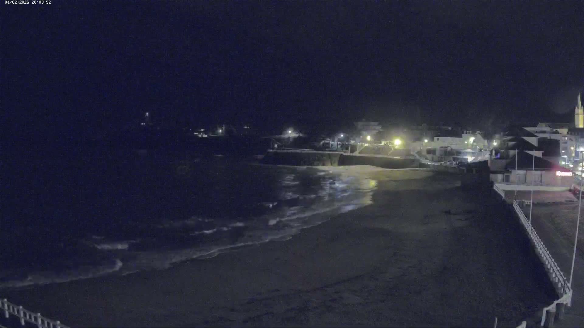 Saint-Quay-Portrieux Beach Live Cam - Saint-Breiuc, Cotes-d'Armor, Bretagne, France