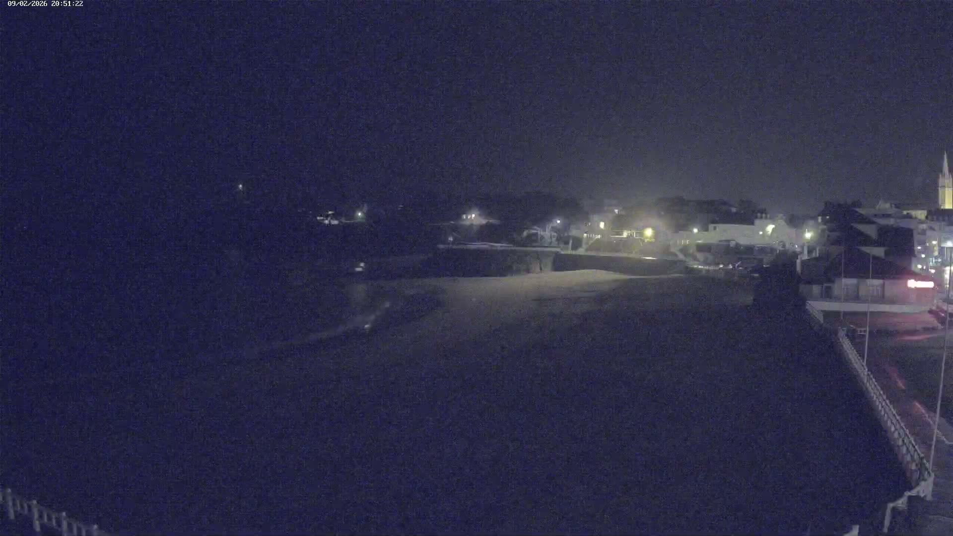 Saint-Quay-Portrieux Beach Live Cam - Saint-Breiuc, Cotes-d'Armor, Bretagne, France