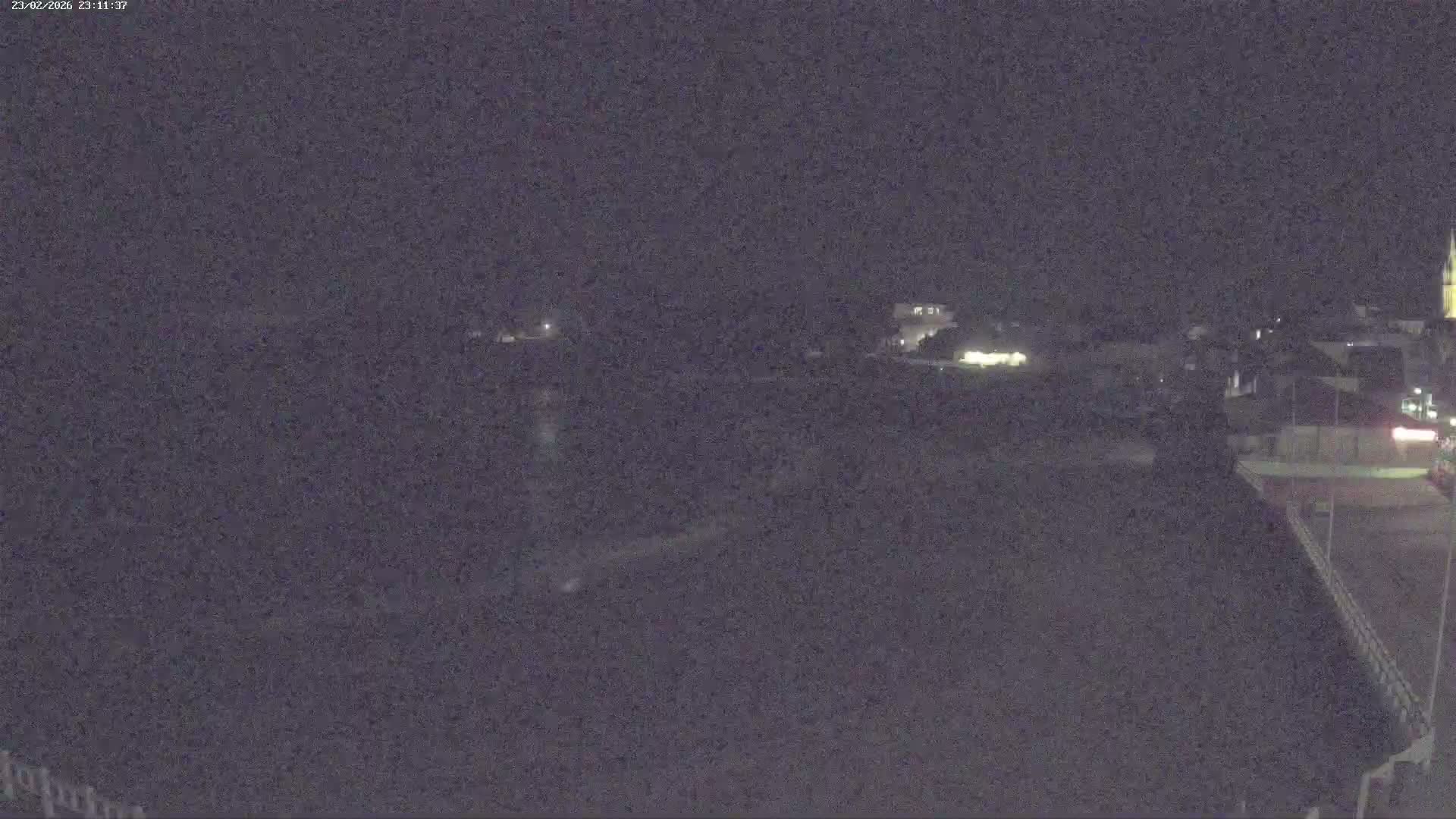 Saint-Quay-Portrieux Beach Live Cam - Saint-Breiuc, Cotes-d'Armor, Bretagne, France