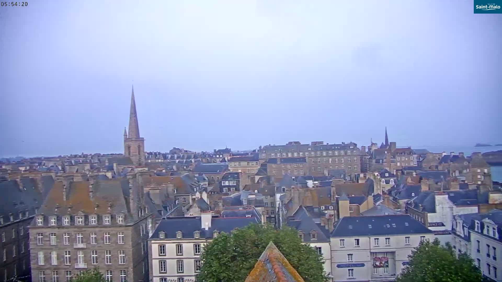 Saint-Malo City Skyline PTZ Live Cam - Saint-Malo, Ille-et-Vilaine, Bretagne, France