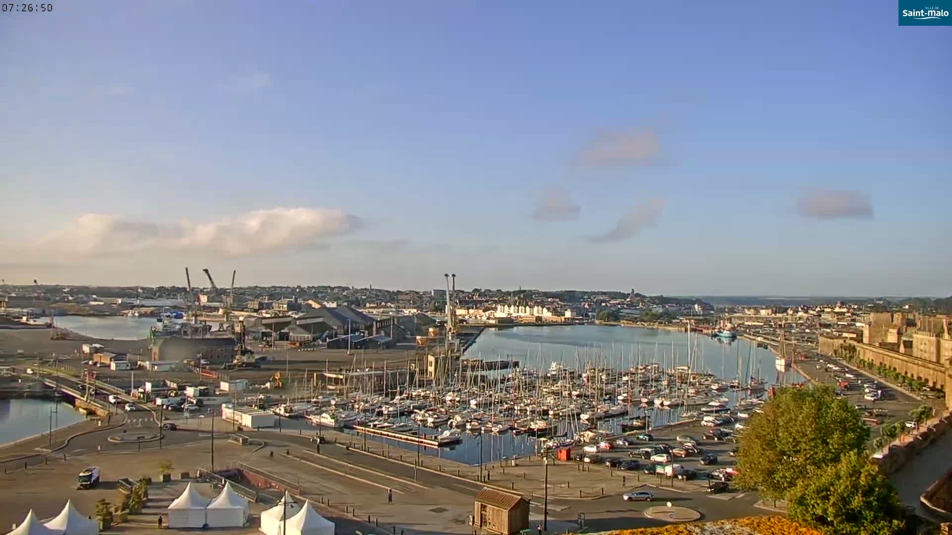 Saint-Malo City Skyline PTZ Live Cam - Saint-Malo, Ille-et-Vilaine, Bretagne, France