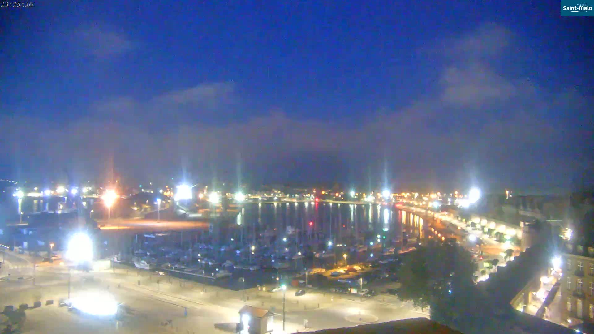 Saint-Malo City Skyline PTZ Live Cam - Saint-Malo, Ille-et-Vilaine, Bretagne, France