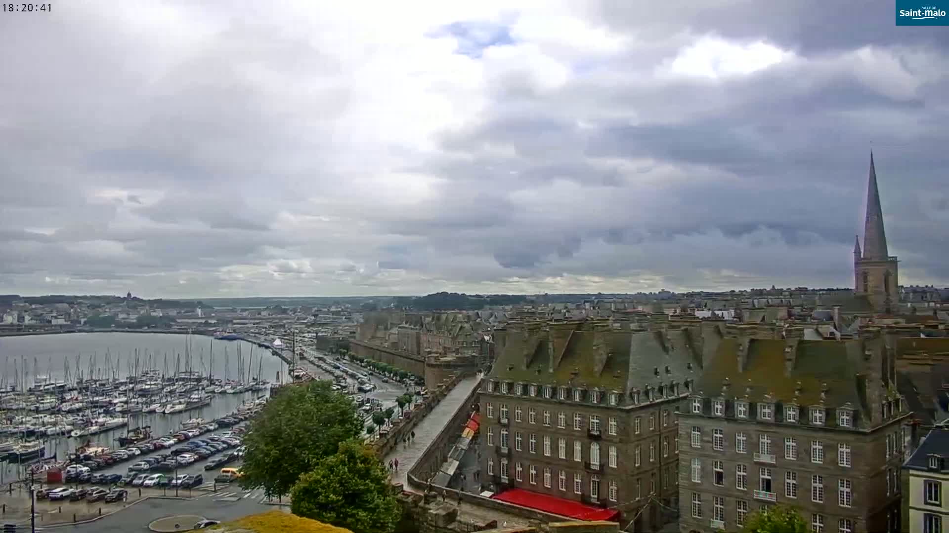 Saint-Malo City Skyline PTZ Live Cam - Saint-Malo, Ille-et-Vilaine, Bretagne, France