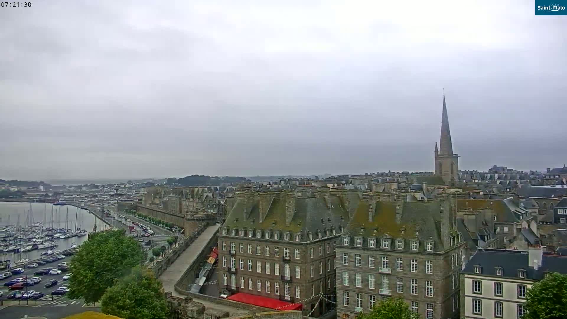 Saint-Malo City Skyline PTZ Live Cam - Saint-Malo, Ille-et-Vilaine, Bretagne, France