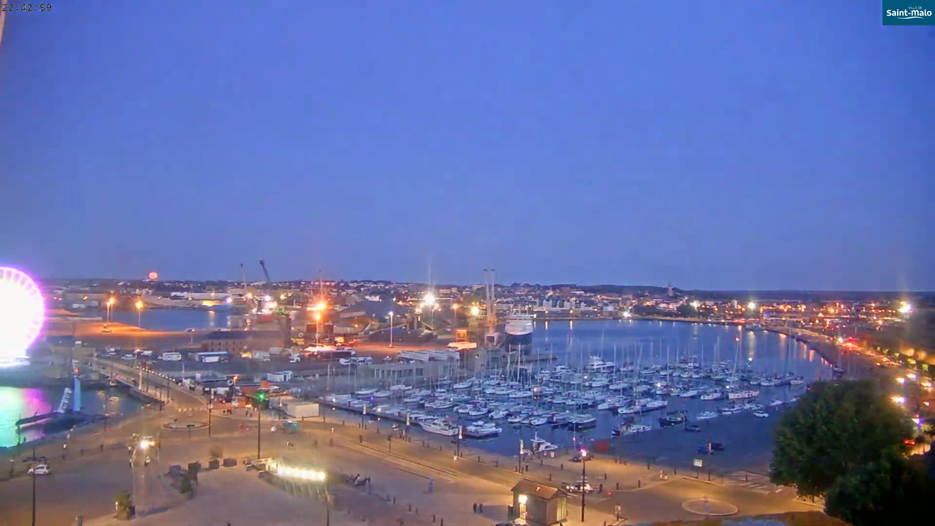 Saint-Malo City Skyline PTZ Live Cam - Saint-Malo, Ille-et-Vilaine, Bretagne, France