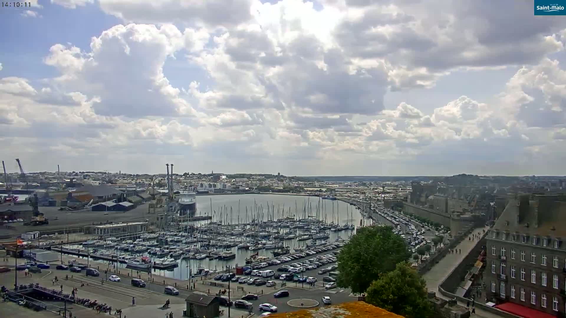 Saint-Malo City Skyline PTZ Live Cam - Saint-Malo, Ille-et-Vilaine, Bretagne, France
