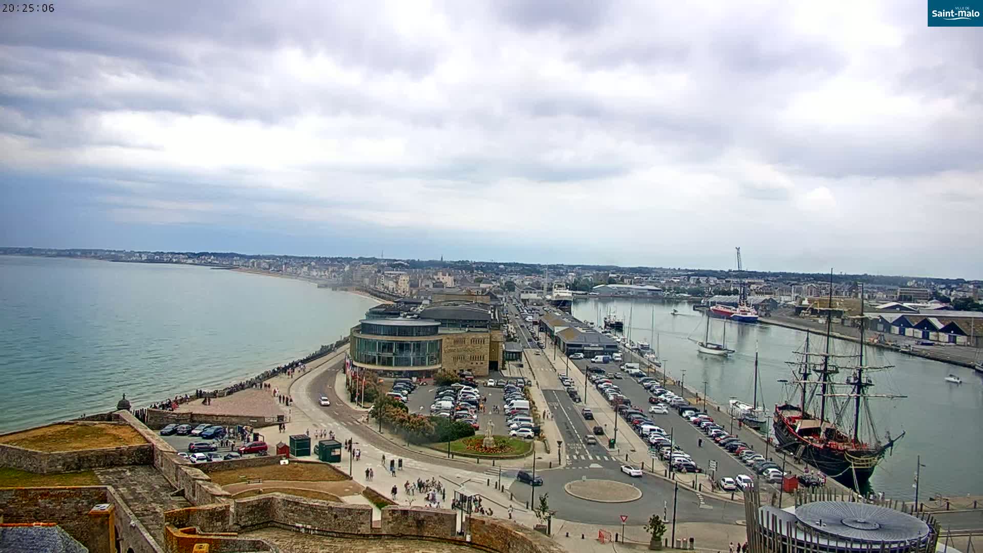 Saint-Malo City Skyline PTZ Live Cam - Saint-Malo, Ille-et-Vilaine, Bretagne, France