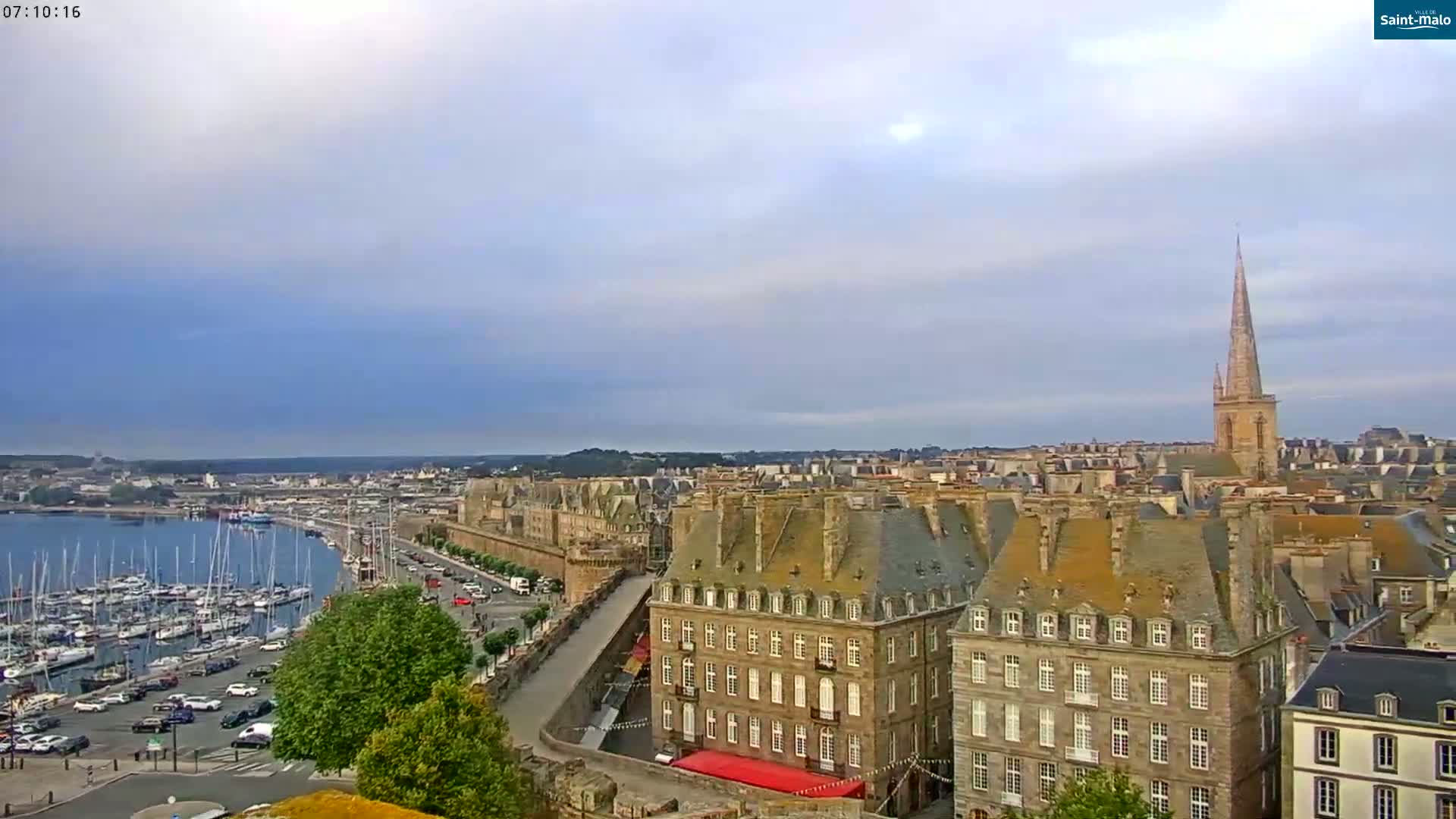 Saint-Malo City Skyline PTZ Live Cam - Saint-Malo, Ille-et-Vilaine, Bretagne, France