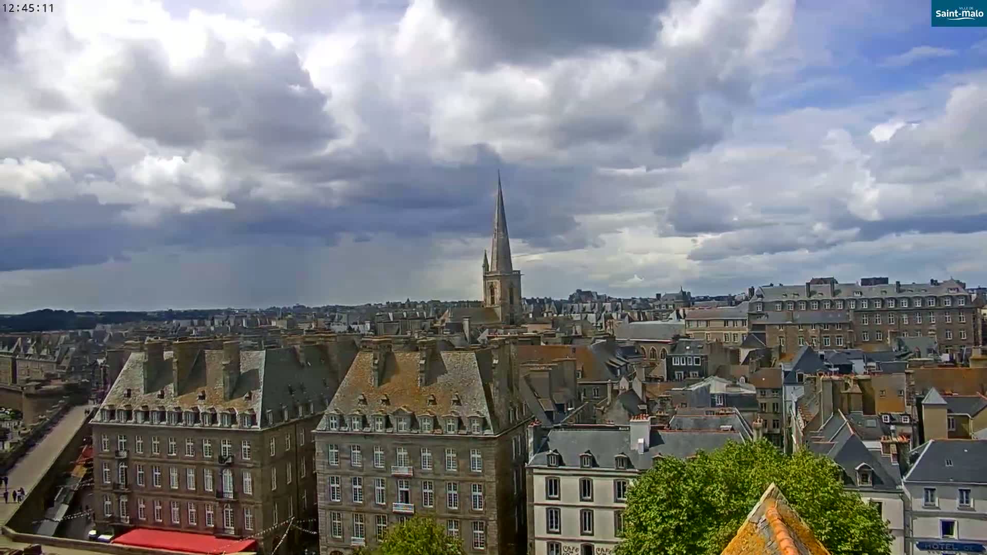Saint-Malo City Skyline PTZ Live Cam - Saint-Malo, Ille-et-Vilaine, Bretagne, France