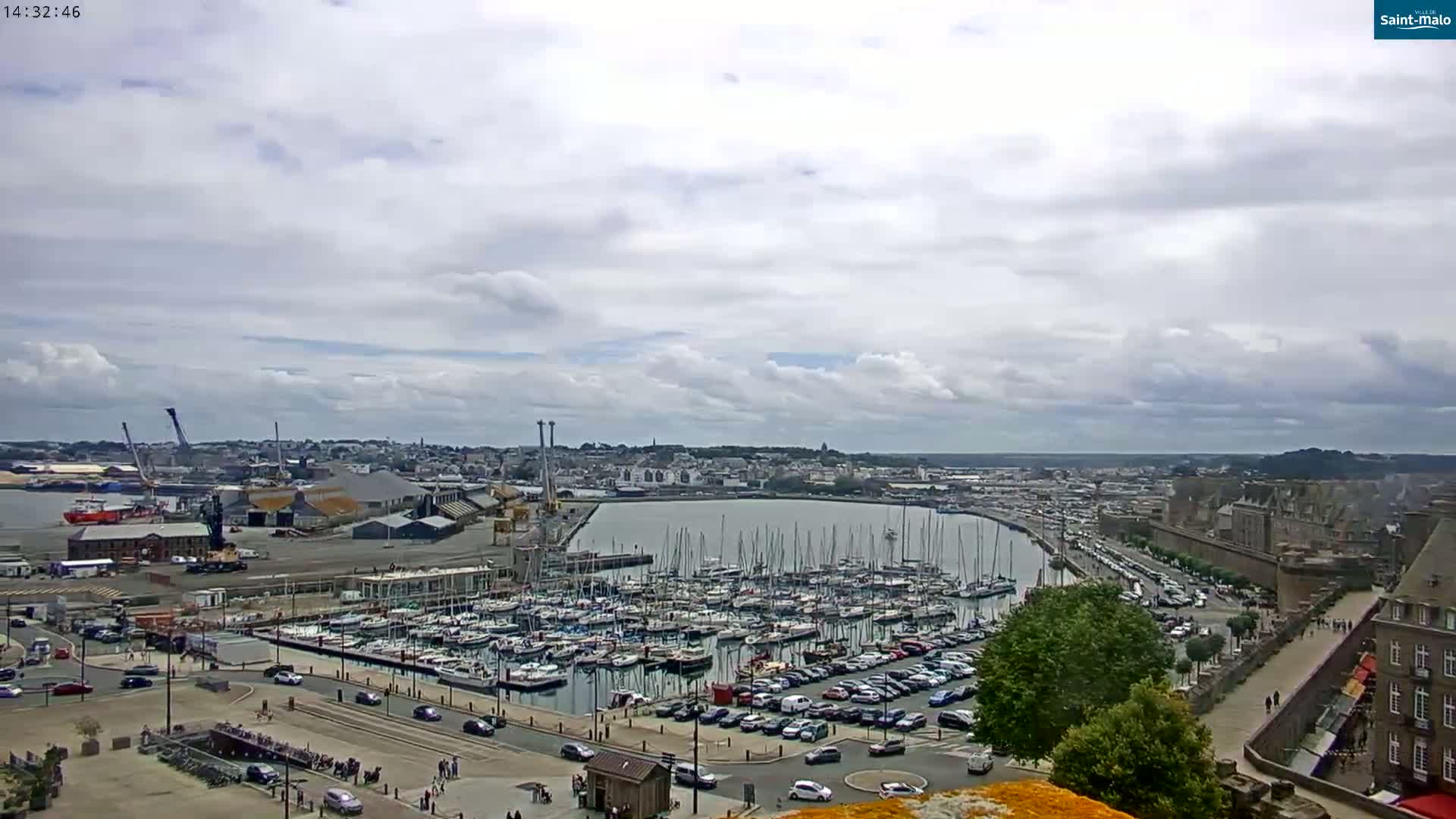 Saint-Malo City Skyline PTZ Live Cam - Saint-Malo, Ille-et-Vilaine, Bretagne, France
