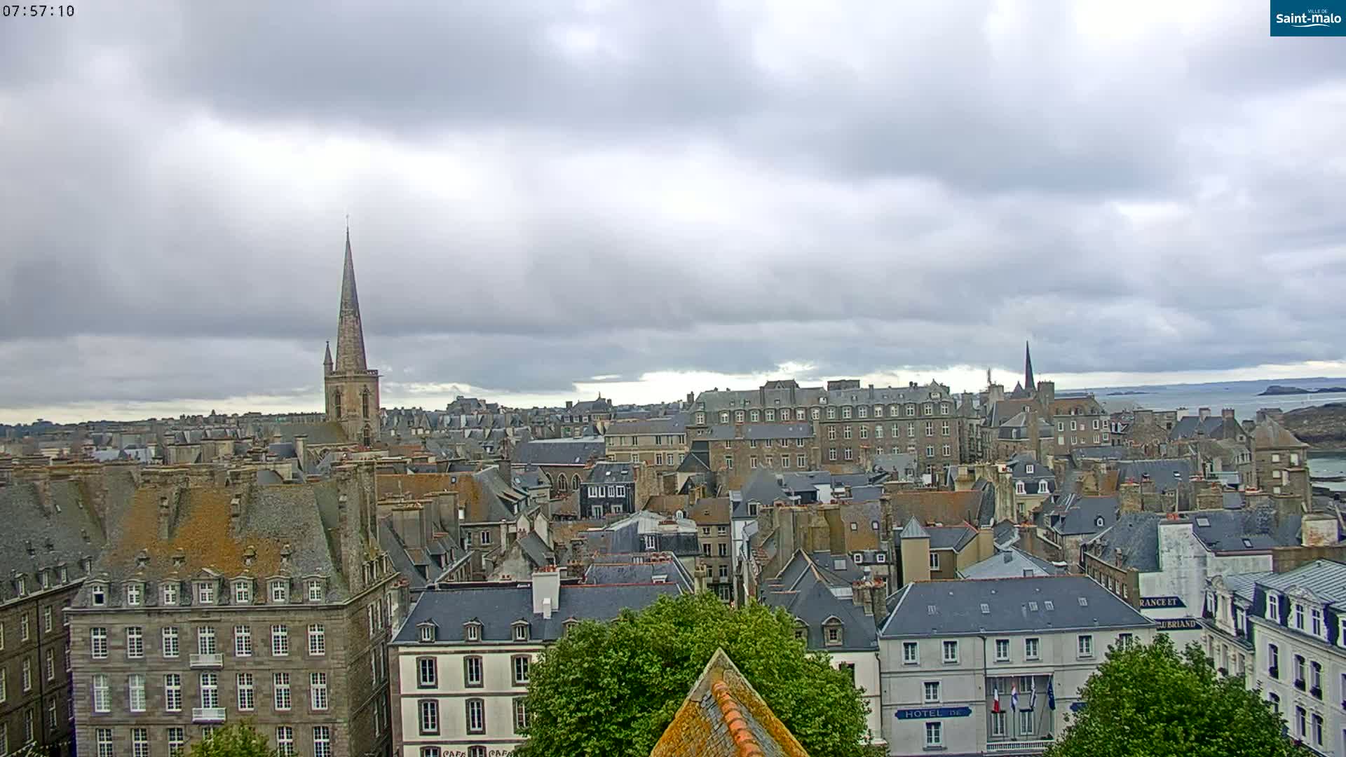 Saint-Malo City Skyline PTZ Live Cam - Saint-Malo, Ille-et-Vilaine, Bretagne, France