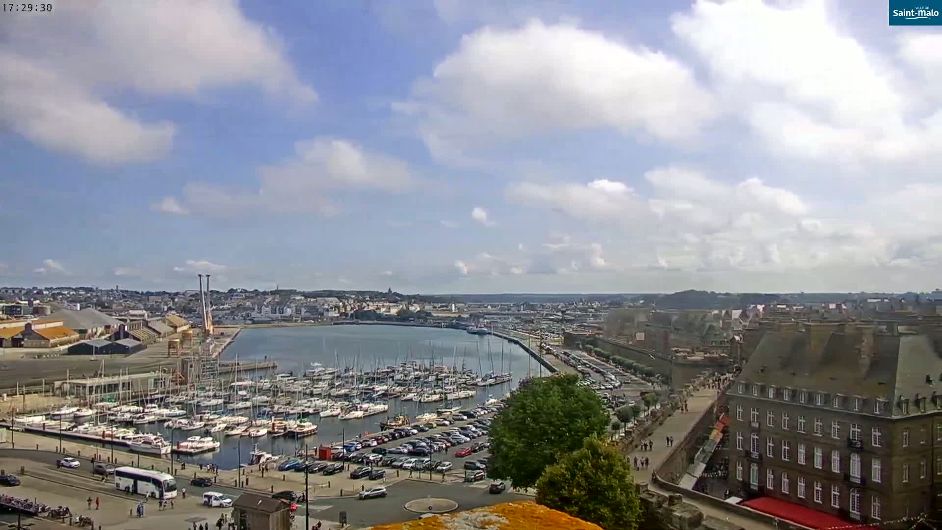 Saint-Malo City Skyline PTZ Live Cam - Saint-Malo, Ille-et-Vilaine, Bretagne, France