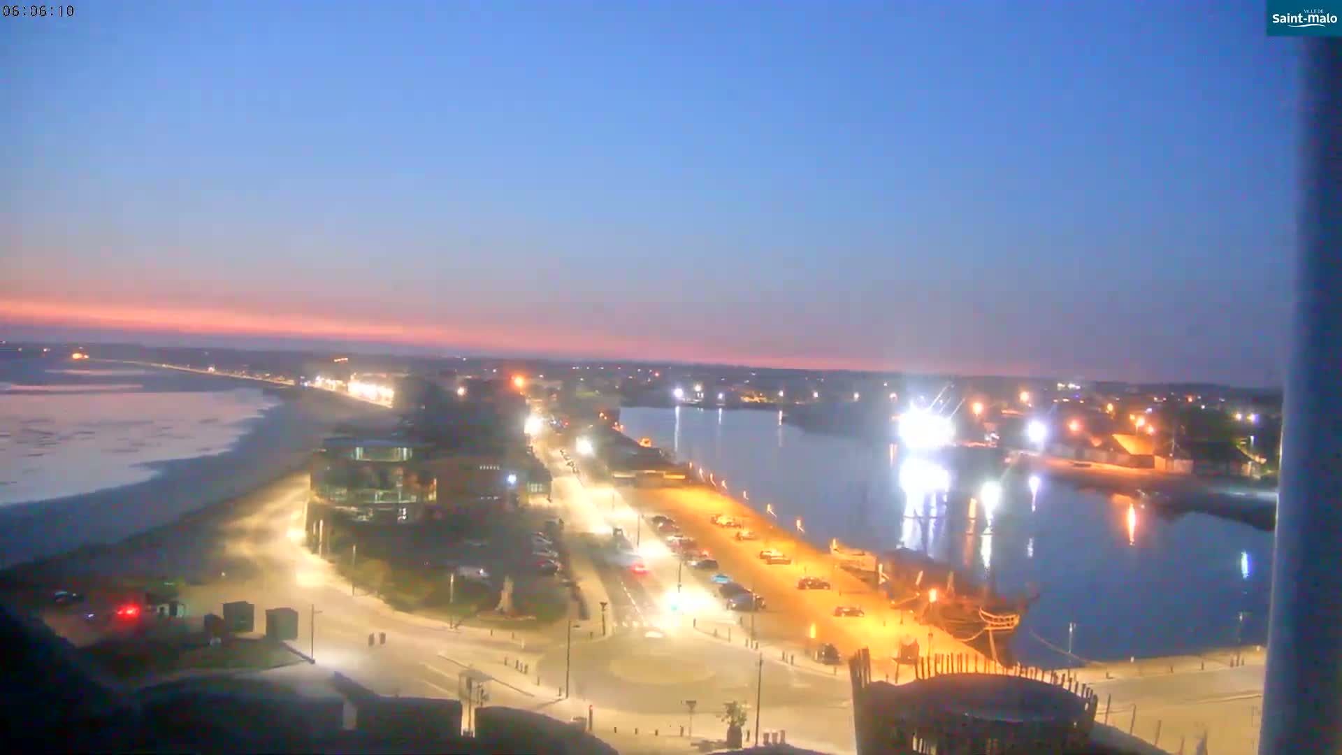 Saint-Malo City Skyline PTZ Live Cam - Saint-Malo, Ille-et-Vilaine, Bretagne, France