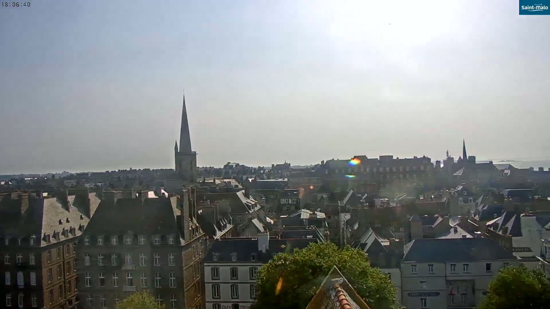 Saint-Malo City Skyline PTZ Live Cam - Saint-Malo, Ille-et-Vilaine, Bretagne, France