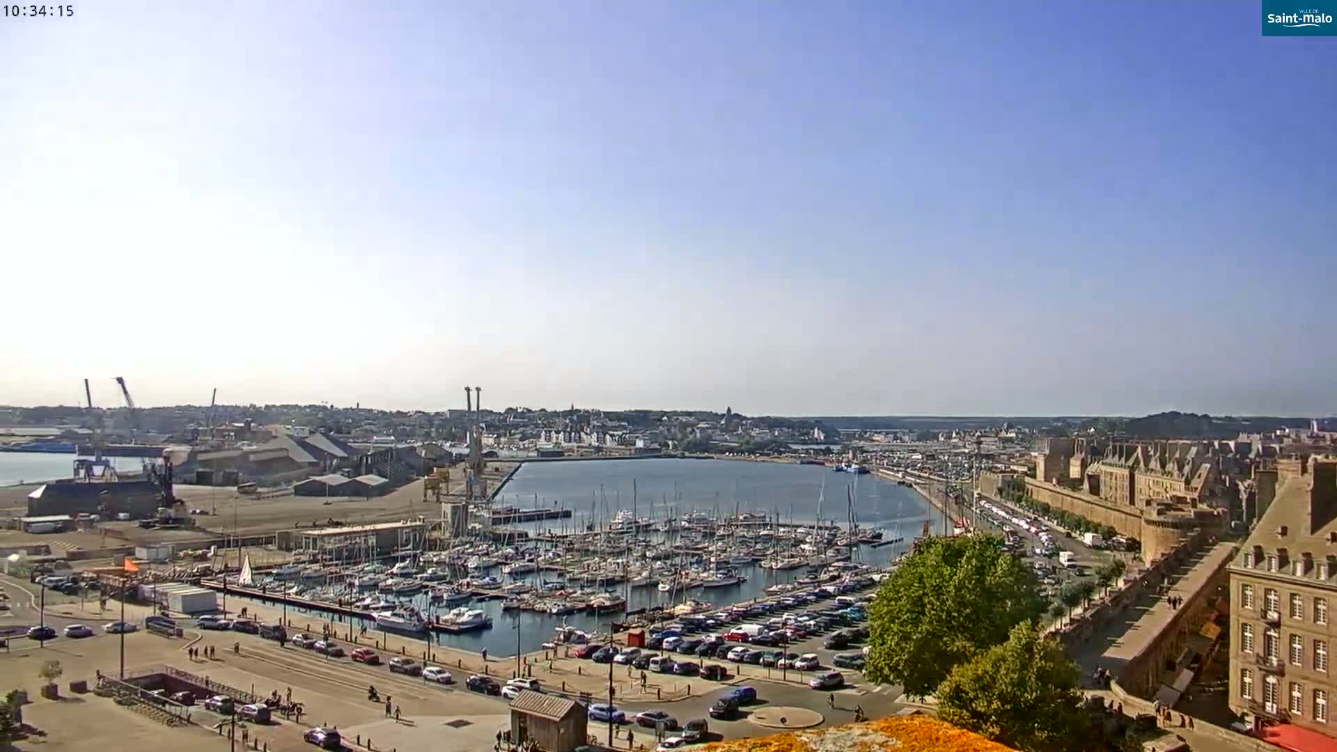 Saint-Malo City Skyline PTZ Live Cam - Saint-Malo, Ille-et-Vilaine, Bretagne, France