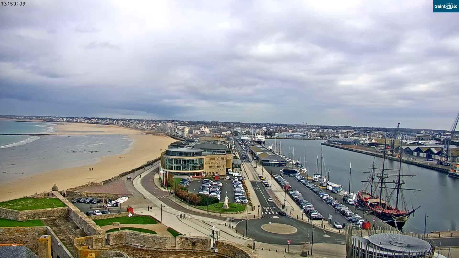 Saint-Malo City Skyline PTZ Live Cam - Saint-Malo, Ille-et-Vilaine, Bretagne, France
