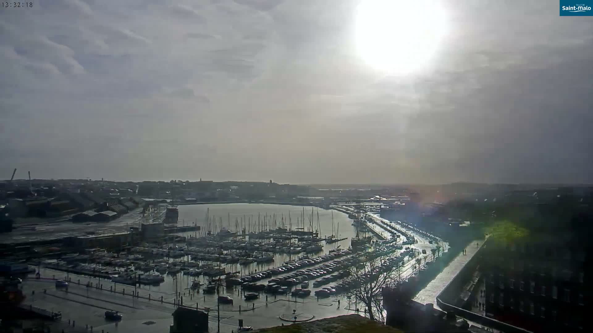 Saint-Malo City Skyline PTZ Live Cam - Saint-Malo, Ille-et-Vilaine, Bretagne, France