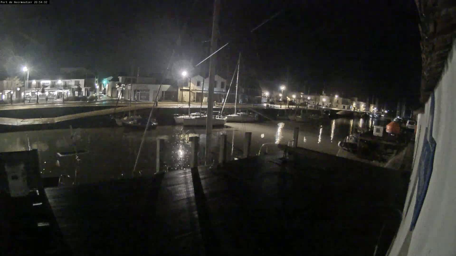 Noirmoutier-en-l'lle Village Live Cam - Les Sables-d'Olonne, Vendée, Pays de la Loire, France