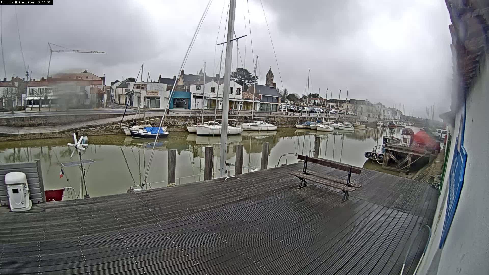 Noirmoutier-en-l'lle Village Live Cam - Les Sables-d'Olonne, Vendée, Pays de la Loire, France
