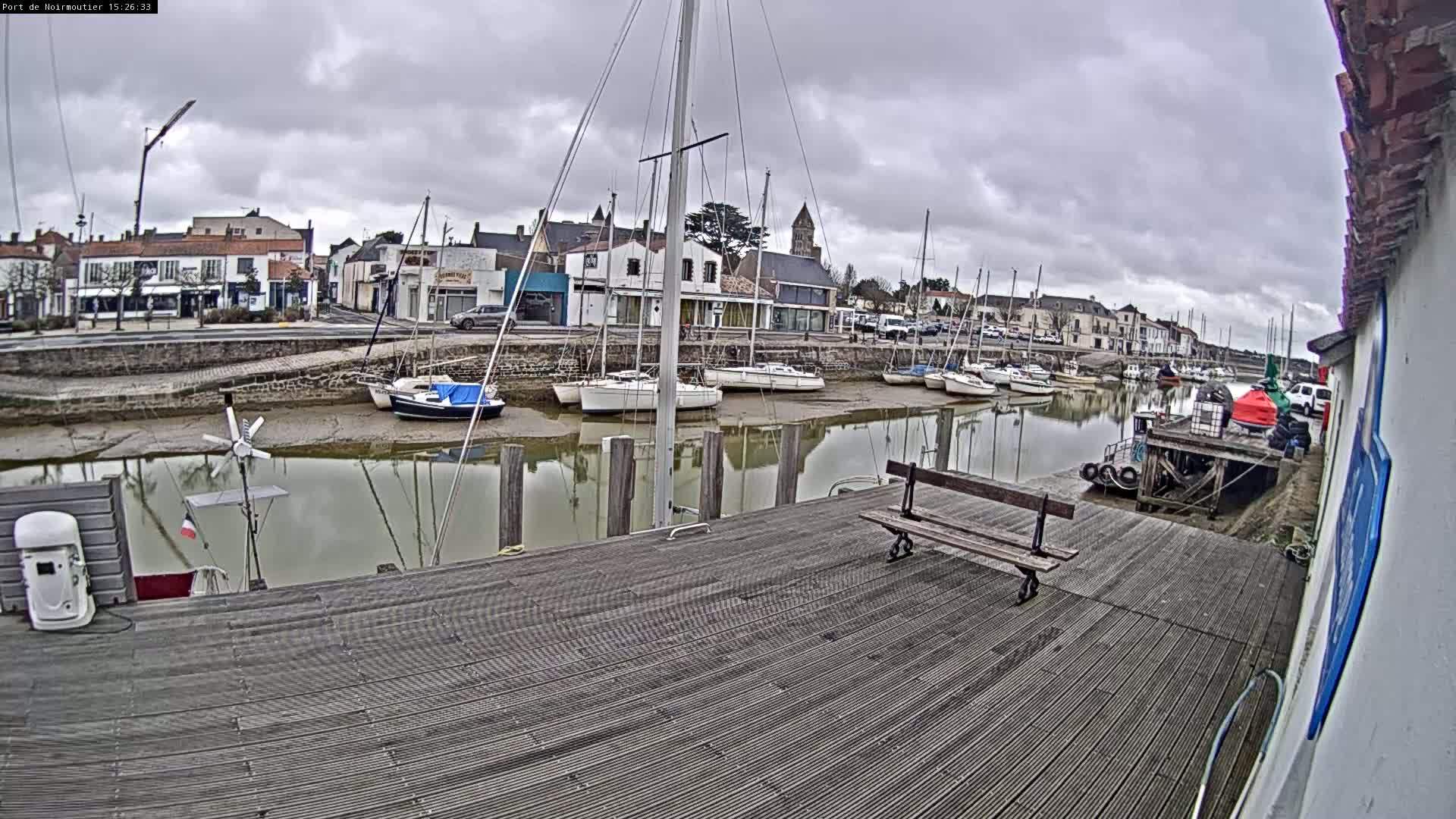 Noirmoutier-en-l'lle Village Live Cam - Les Sables-d'Olonne, Vendée, Pays de la Loire, France