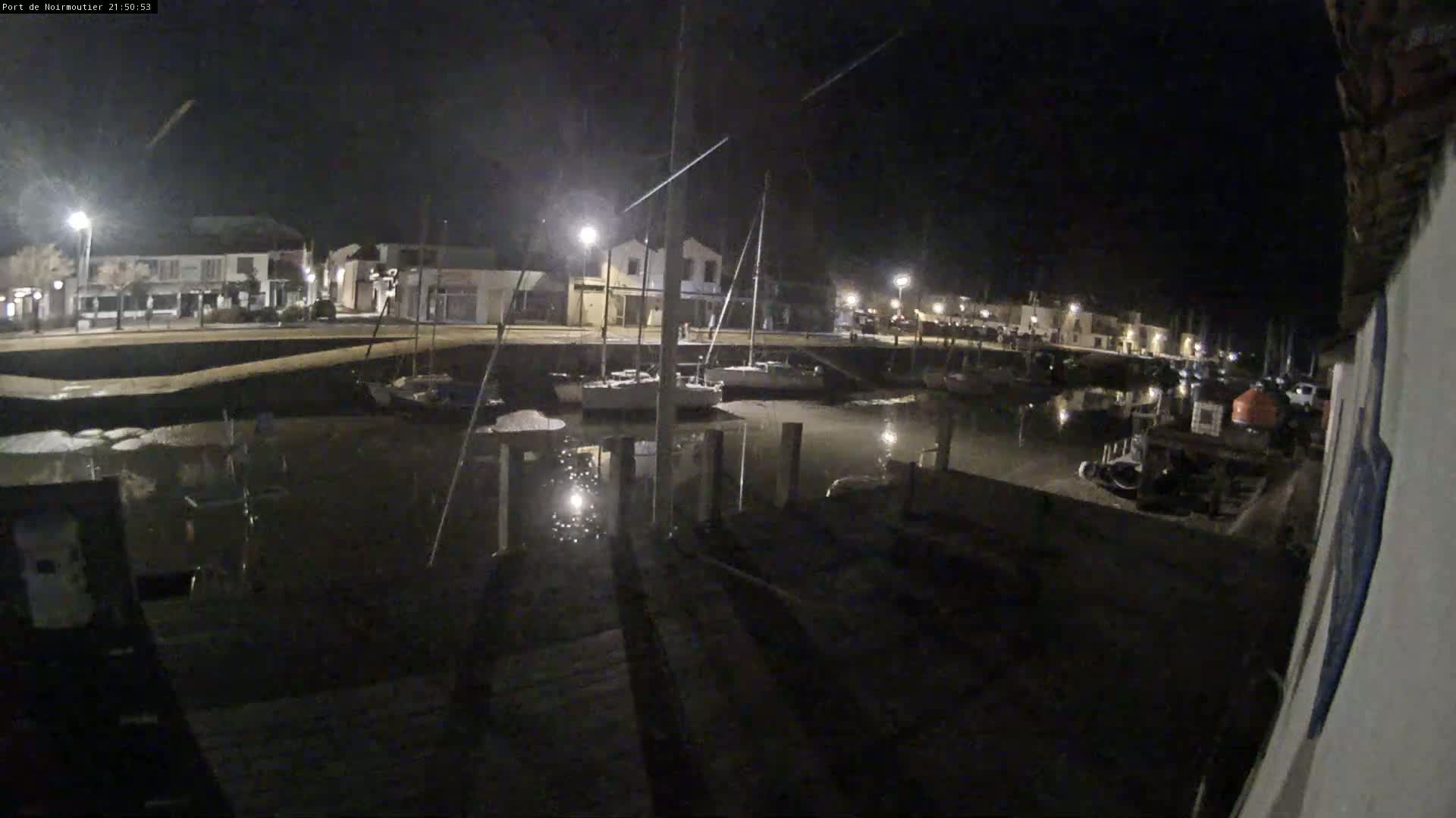 Noirmoutier-en-l'lle Village Live Cam - Les Sables-d'Olonne, Vendée, Pays de la Loire, France