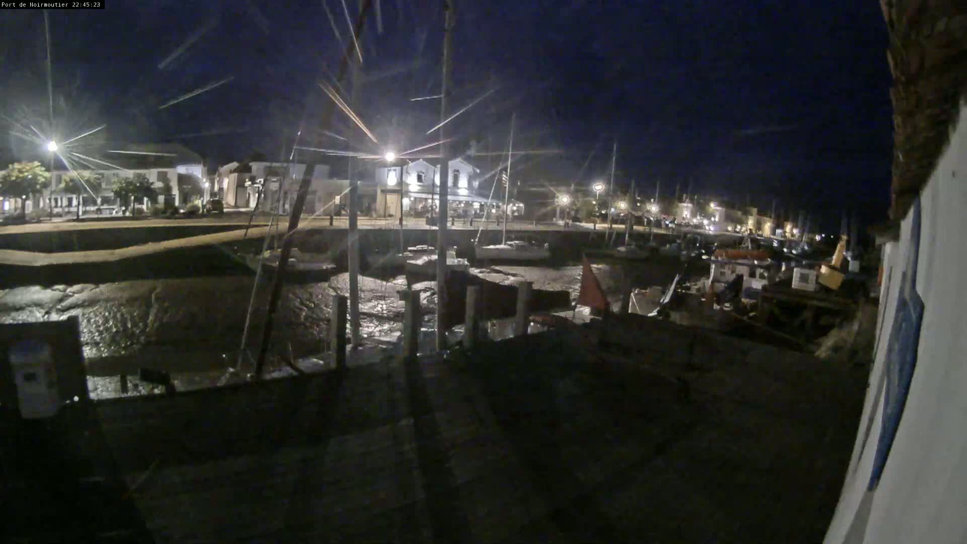 Noirmoutier-en-l'lle Village Live Cam - Les Sables-d'Olonne, Vendée, Pays de la Loire, France