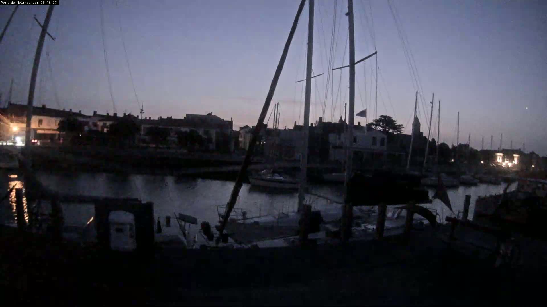 Noirmoutier-en-l'lle Village Live Cam - Les Sables-d'Olonne, Vendée, Pays de la Loire, France