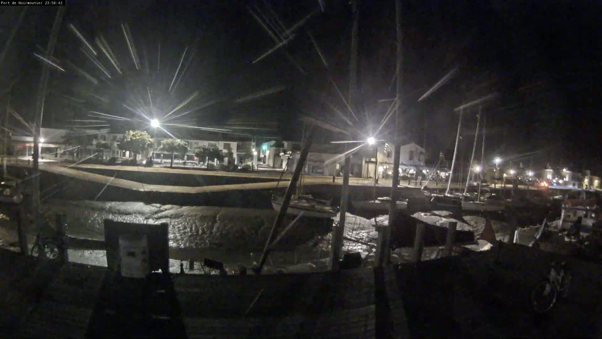 Noirmoutier-en-l'lle Village Live Cam - Les Sables-d'Olonne, Vendée, Pays de la Loire, France