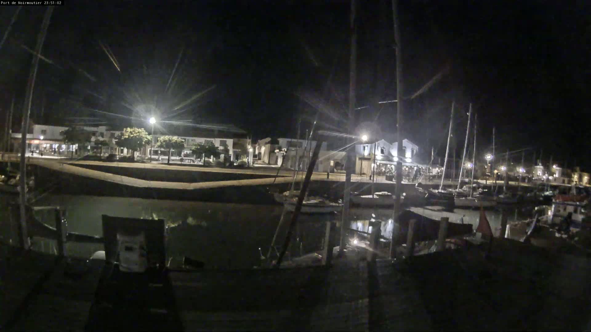 Noirmoutier-en-l'lle Village Live Cam - Les Sables-d'Olonne, Vendée, Pays de la Loire, France