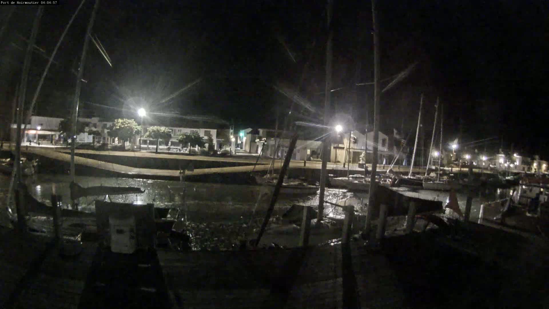 Noirmoutier-en-l'lle Village Live Cam - Les Sables-d'Olonne, Vendée, Pays de la Loire, France