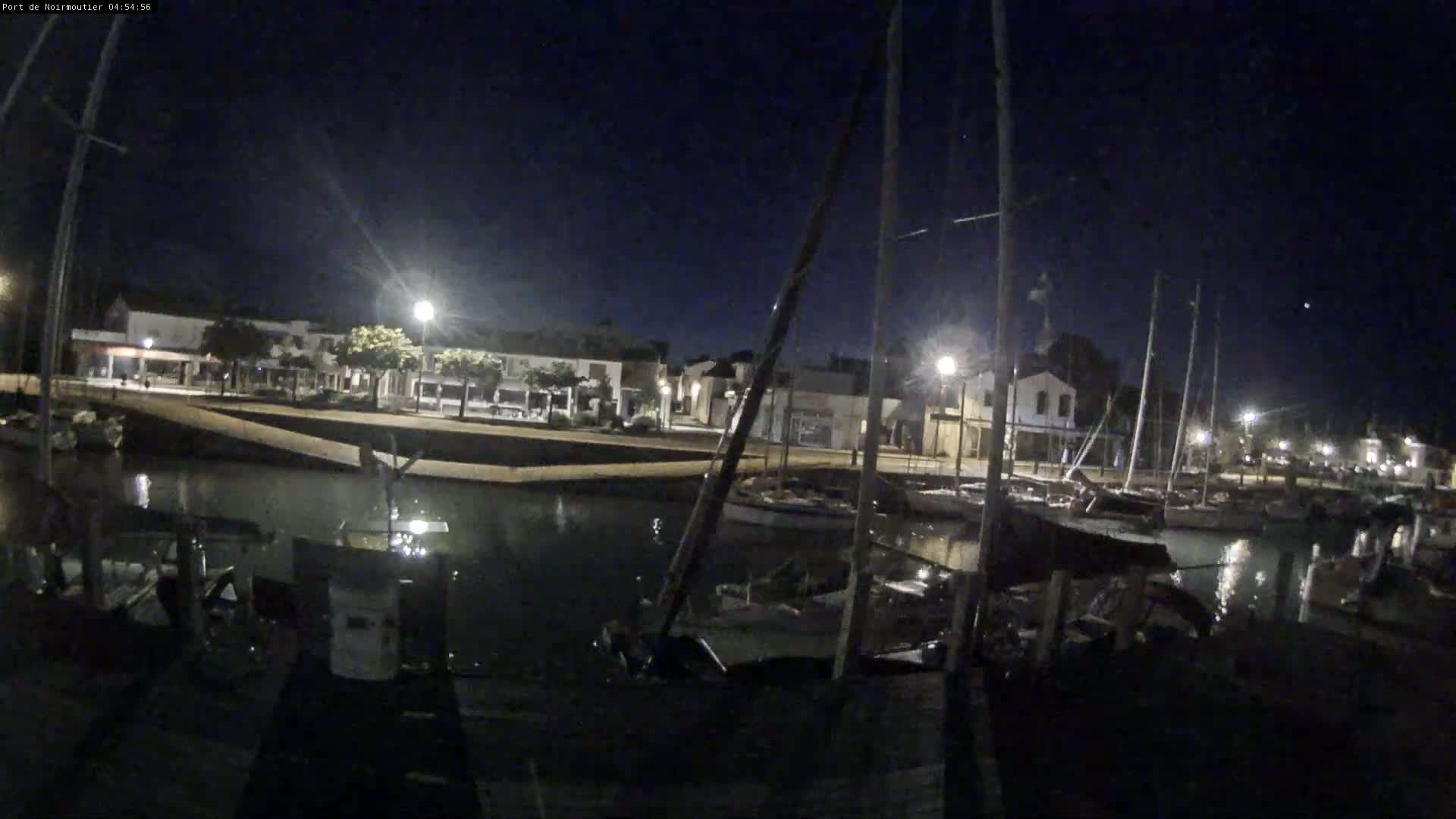 Noirmoutier-en-l'lle Village Live Cam - Les Sables-d'Olonne, Vendée, Pays de la Loire, France