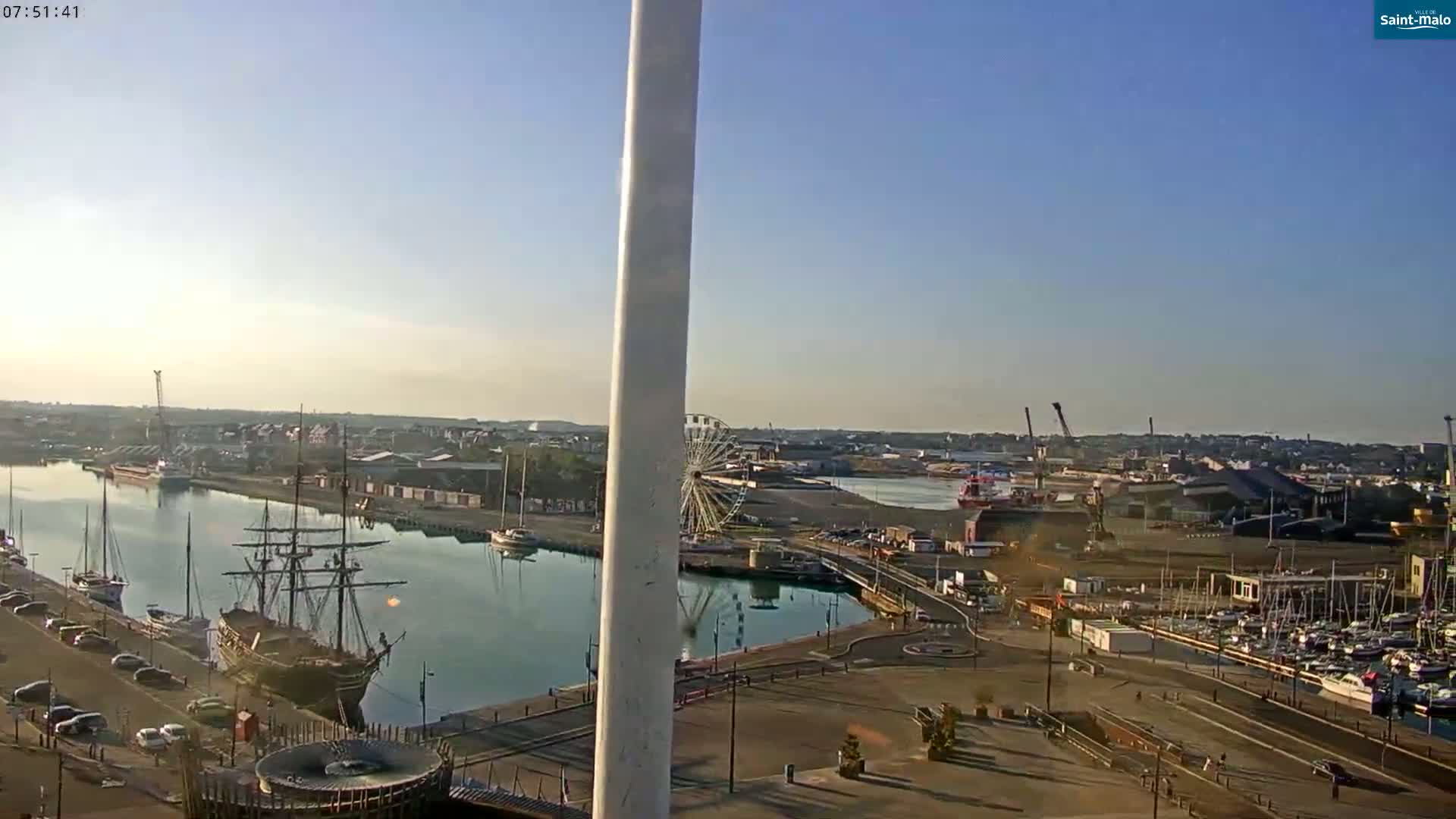 Noirmoutier-en-l'lle Village Live Cam - Les Sables-d'Olonne, Vendée, Pays de la Loire, France