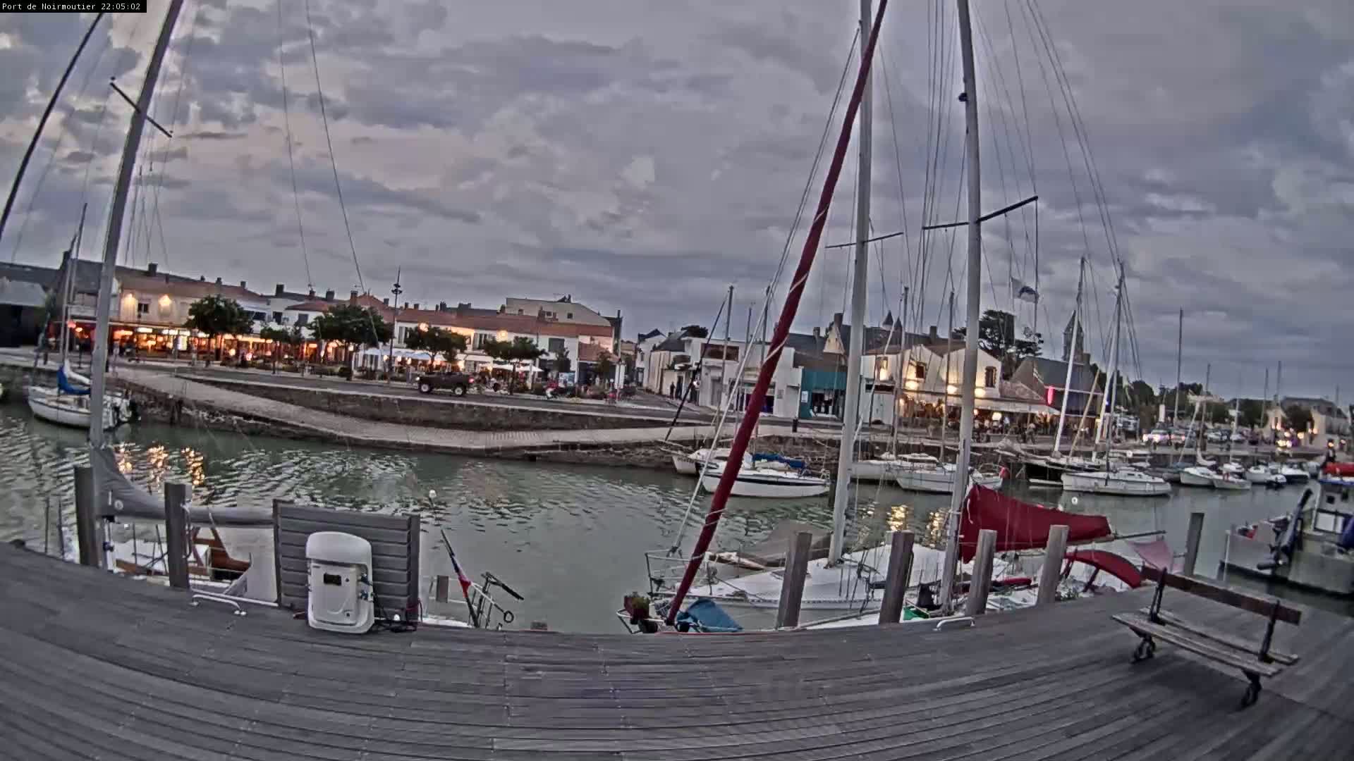 Noirmoutier-en-l'lle Village Live Cam - Les Sables-d'Olonne, Vendée, Pays de la Loire, France