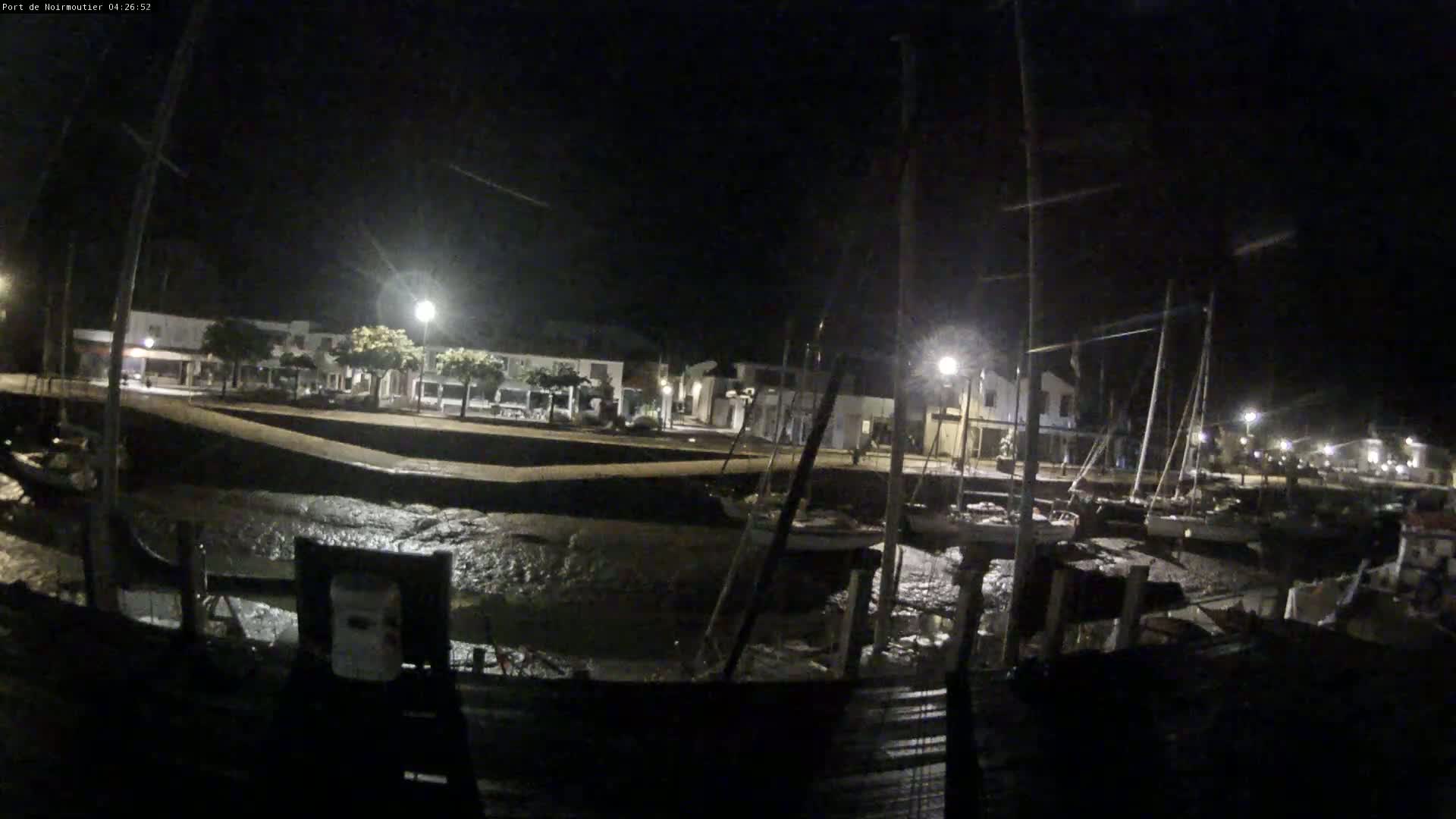 Noirmoutier-en-l'lle Village Live Cam - Les Sables-d'Olonne, Vendée, Pays de la Loire, France