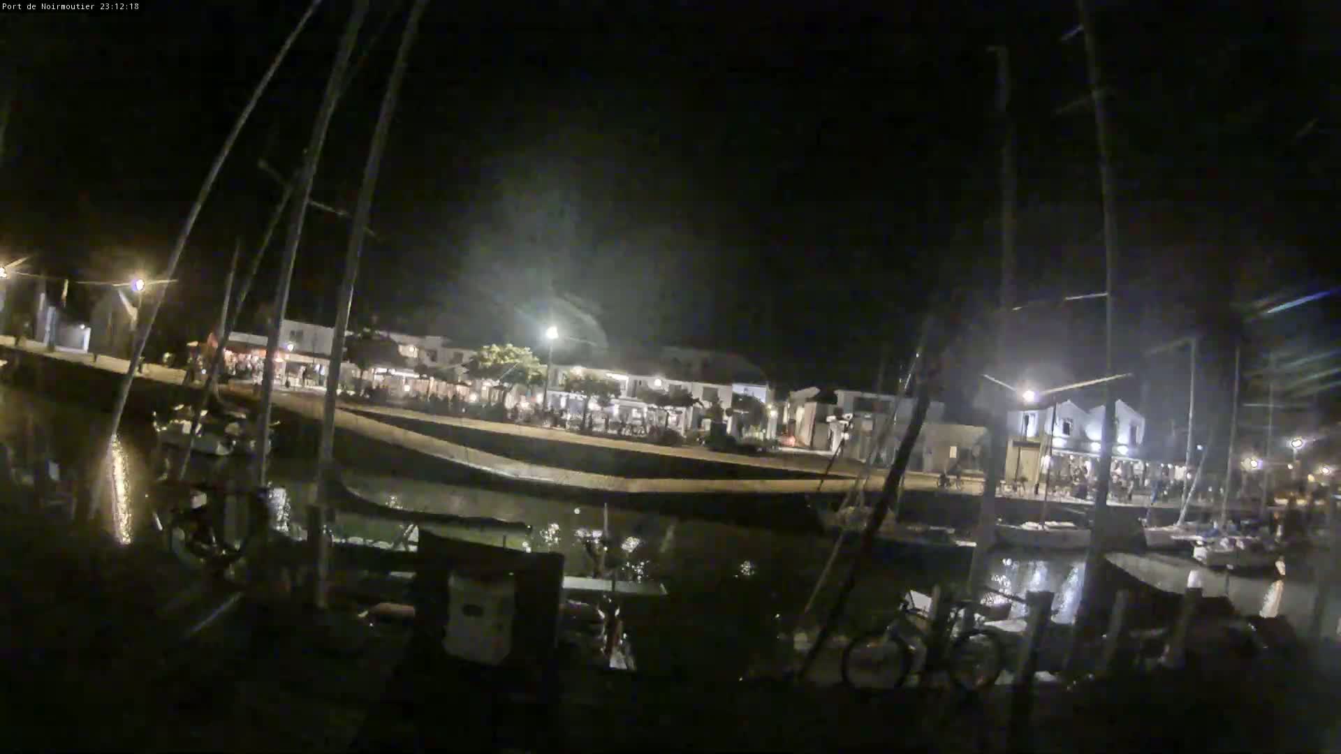 Noirmoutier-en-l'lle Village Live Cam - Les Sables-d'Olonne, Vendée, Pays de la Loire, France