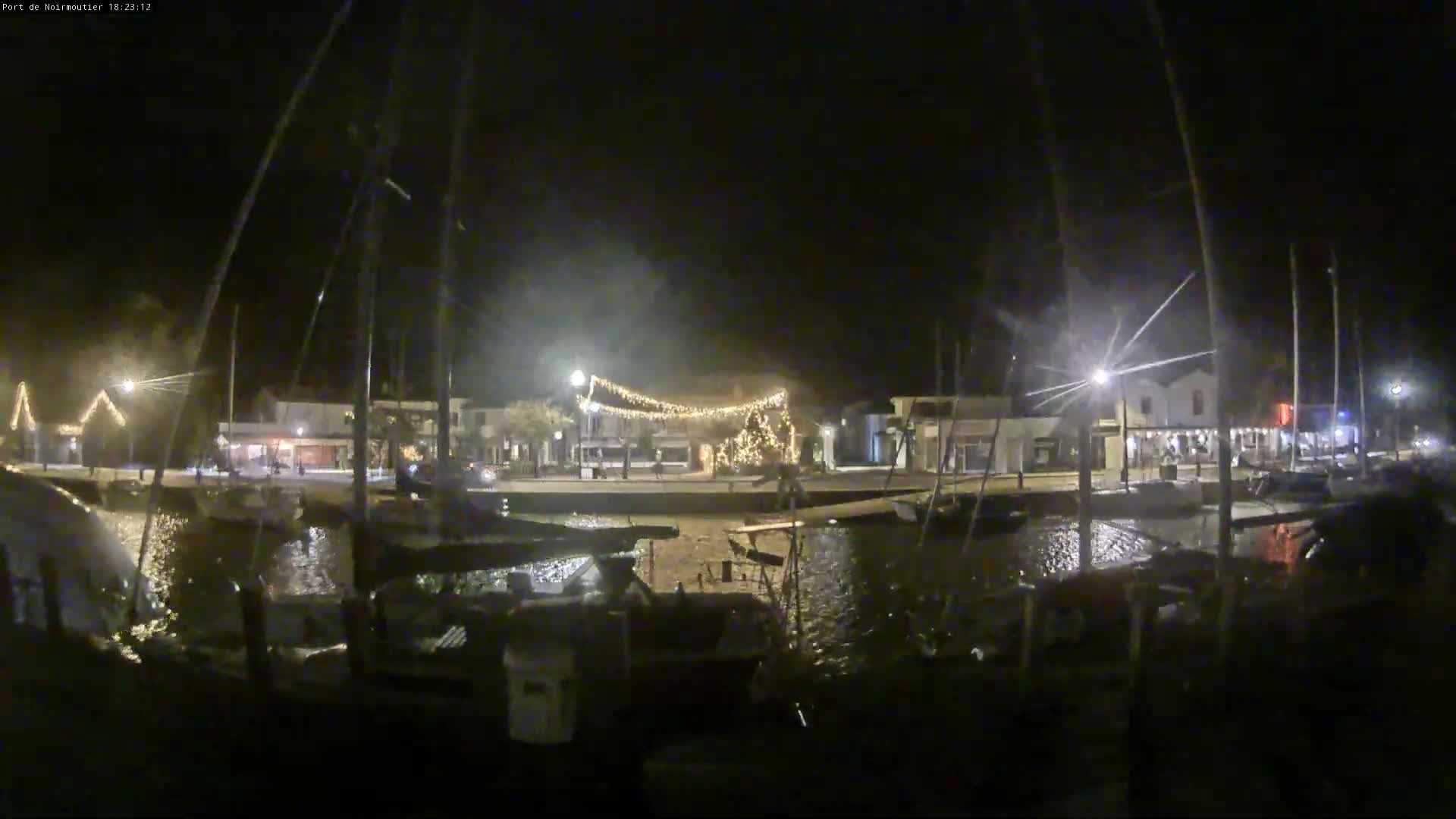 Noirmoutier-en-l'lle Village Live Cam - Les Sables-d'Olonne, Vendée, Pays de la Loire, France