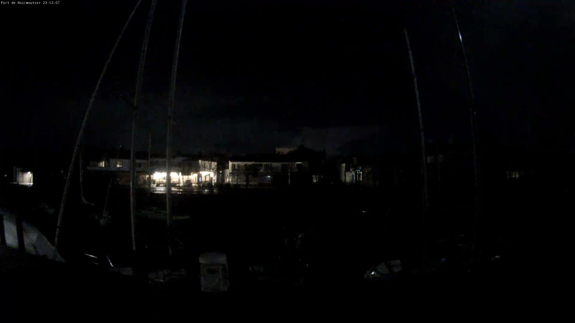 Noirmoutier-en-l'lle Village Live Cam - Les Sables-d'Olonne, Vendée, Pays de la Loire, France
