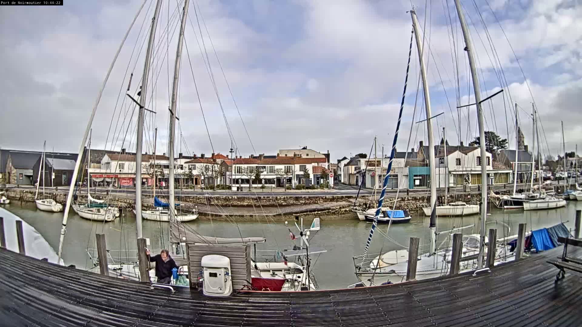 Noirmoutier-en-l'lle Village Live Cam - Les Sables-d'Olonne, Vendée, Pays de la Loire, France