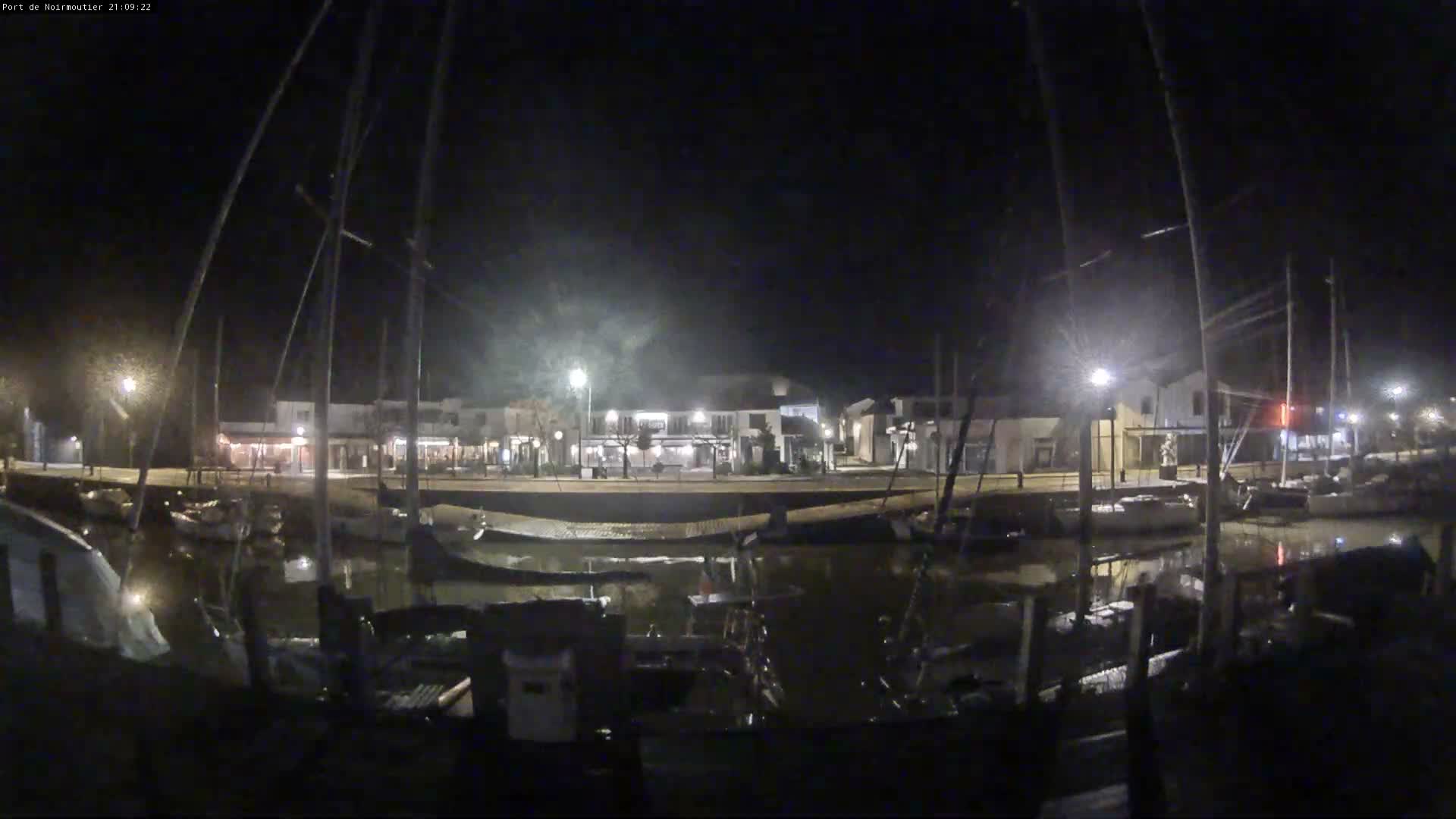 Noirmoutier-en-l'lle Village Live Cam - Les Sables-d'Olonne, Vendée, Pays de la Loire, France