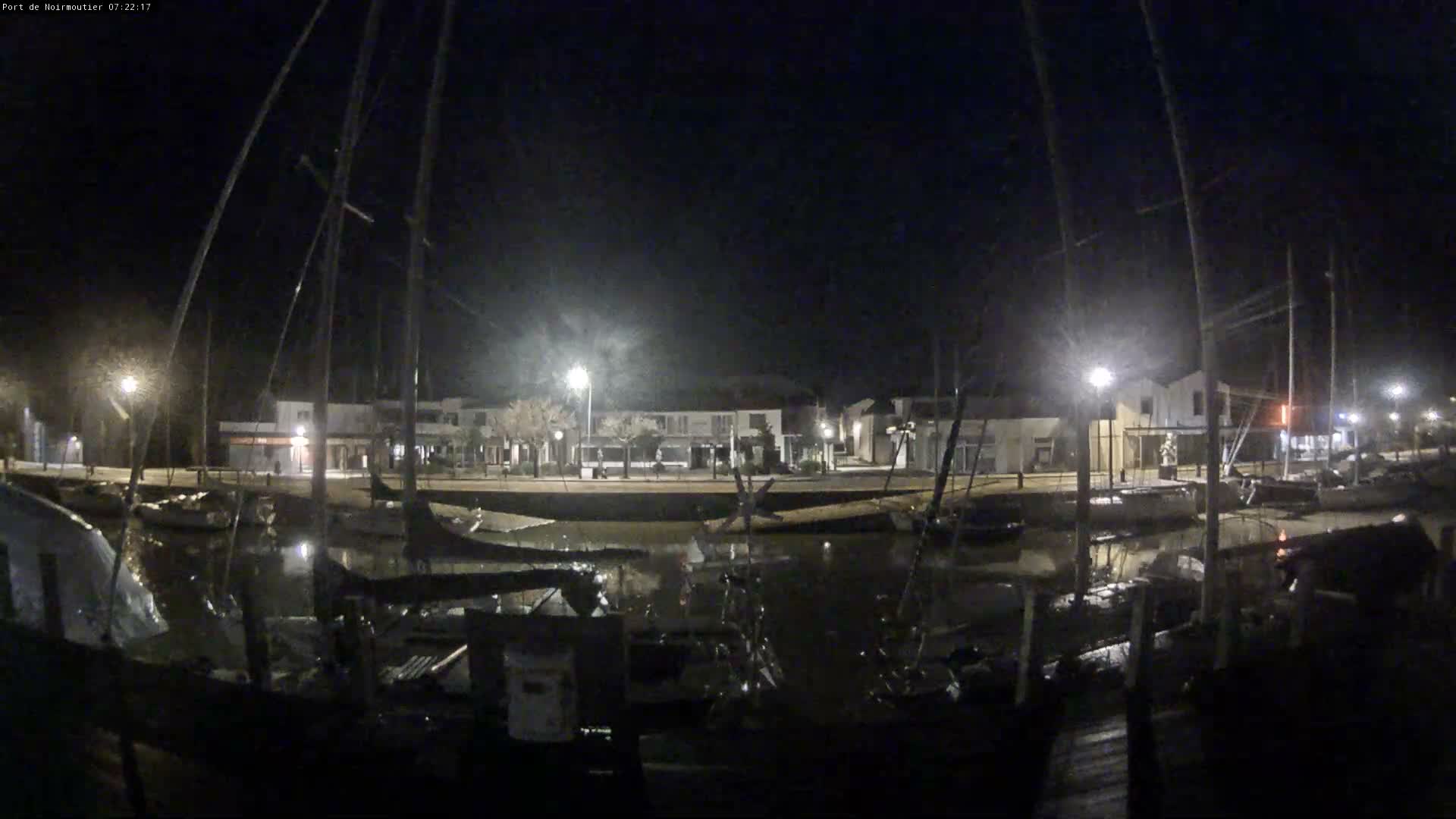 Noirmoutier-en-l'lle Village Live Cam - Les Sables-d'Olonne, Vendée, Pays de la Loire, France