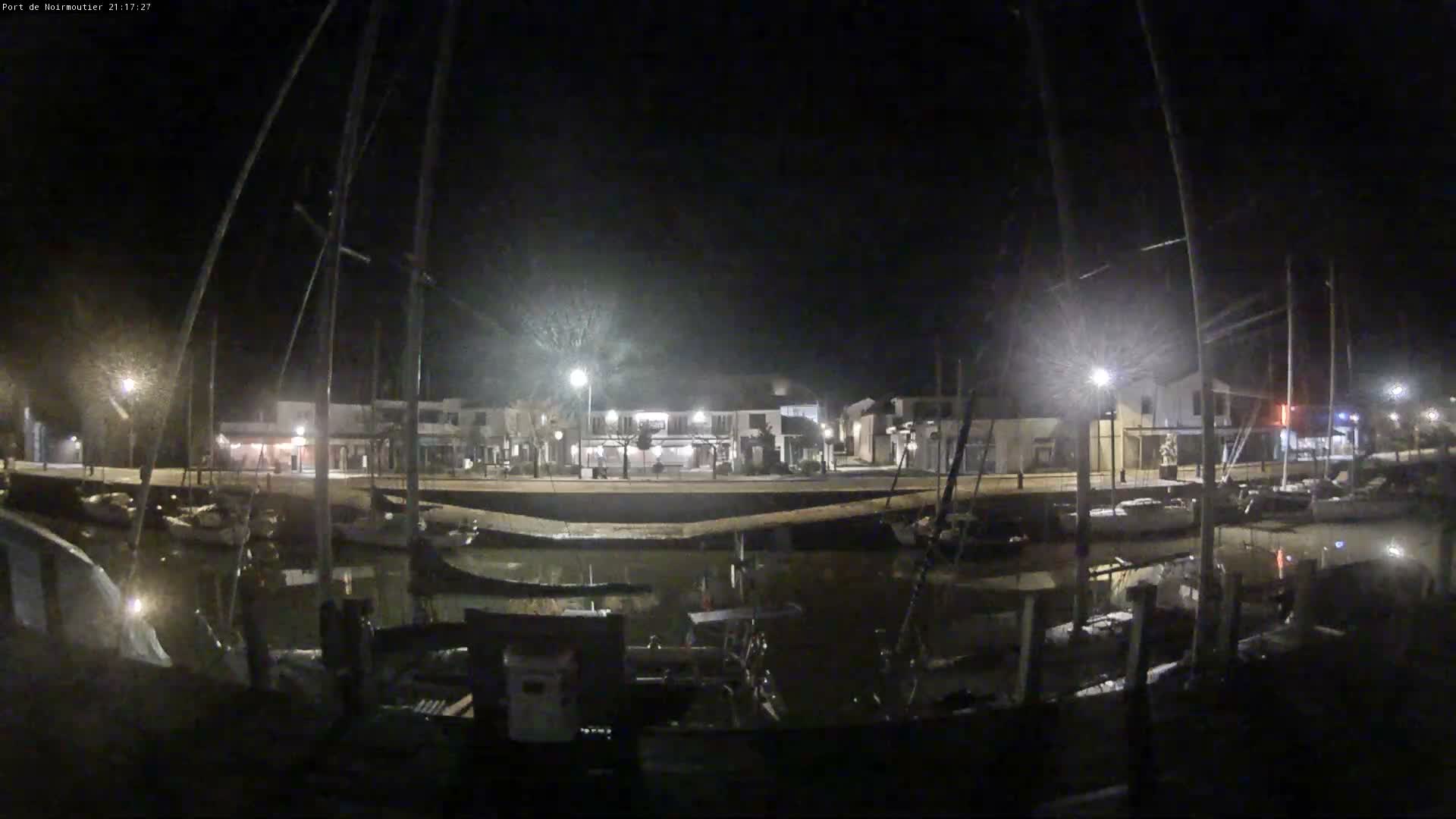 Noirmoutier-en-l'lle Village Live Cam - Les Sables-d'Olonne, Vendée, Pays de la Loire, France