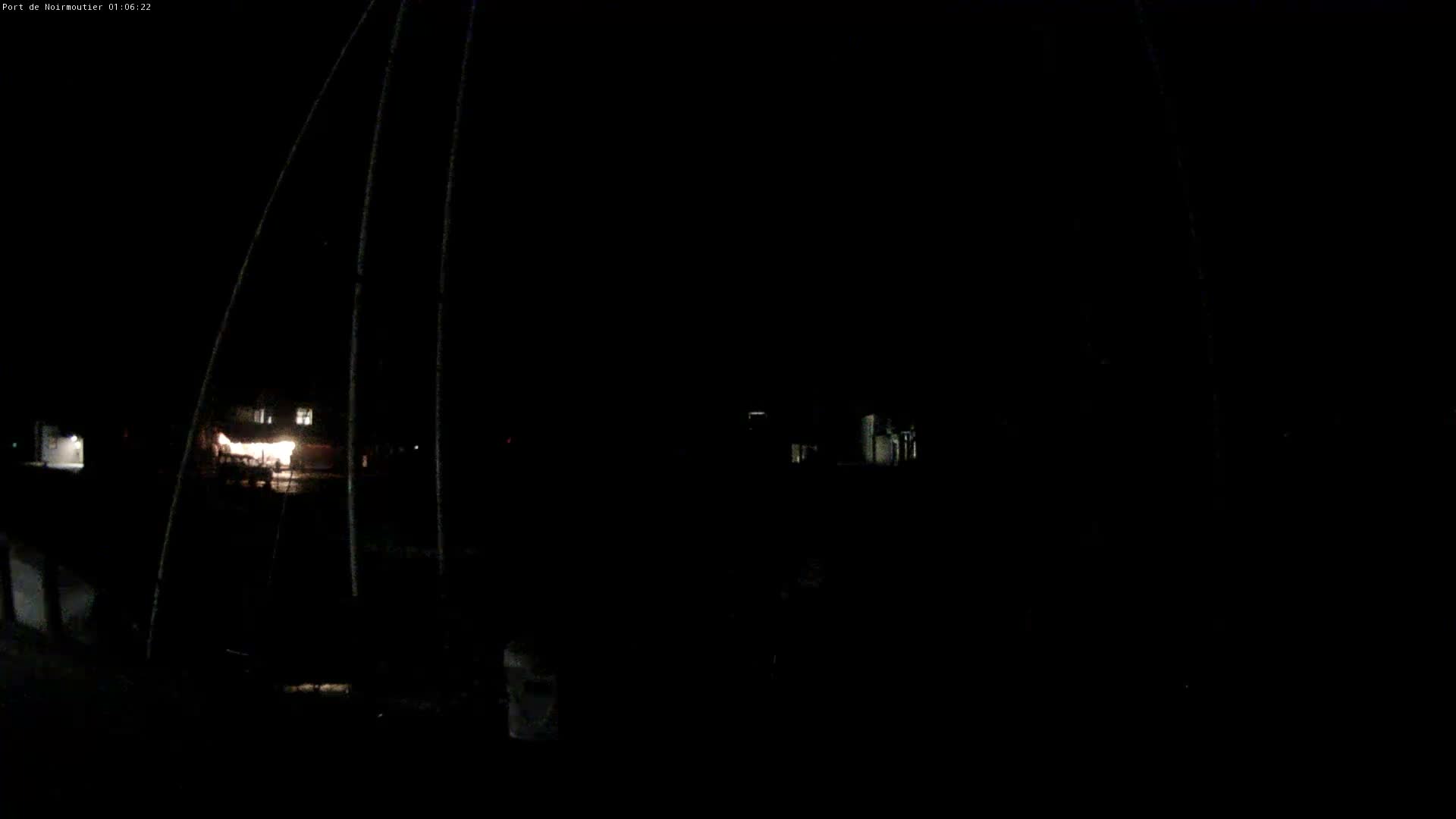 Noirmoutier-en-l'lle Village Live Cam - Les Sables-d'Olonne, Vendée, Pays de la Loire, France