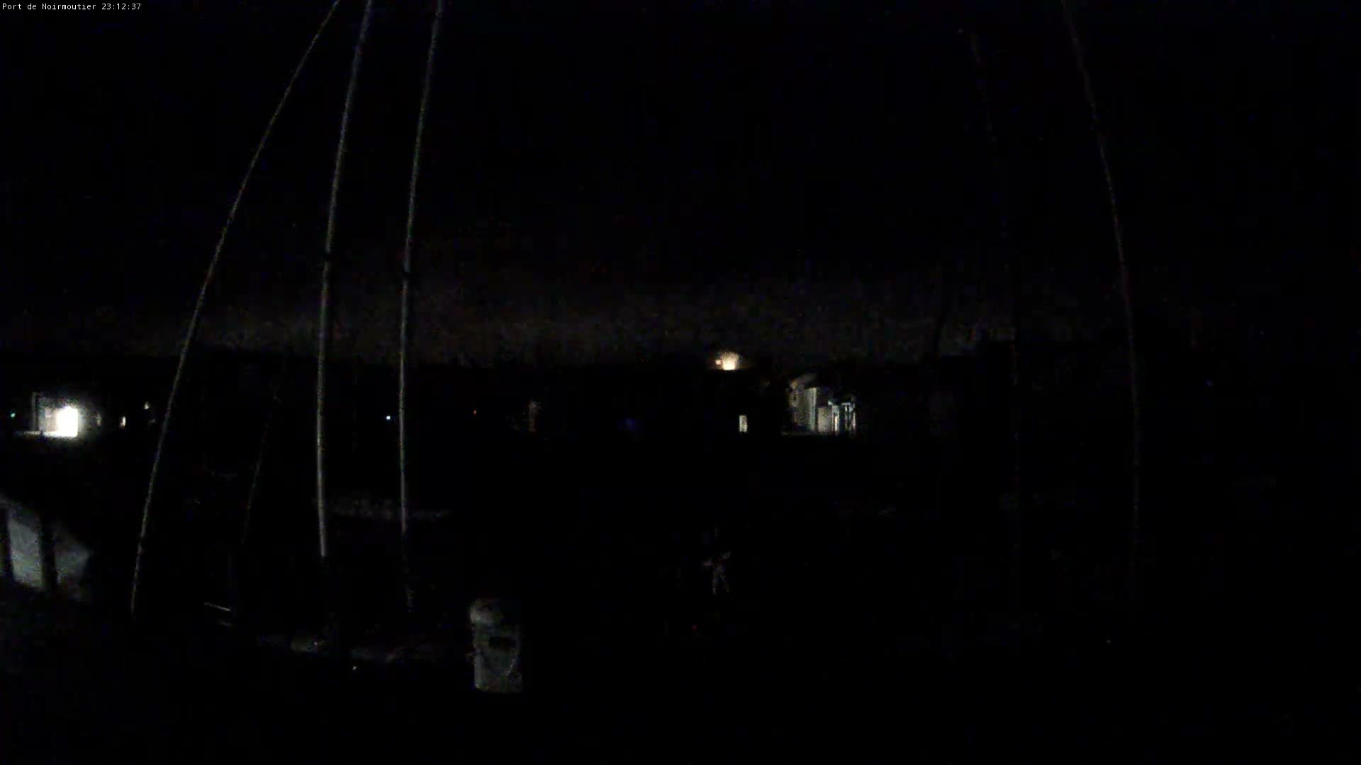 Noirmoutier-en-l'lle Village Live Cam - Les Sables-d'Olonne, Vendée, Pays de la Loire, France