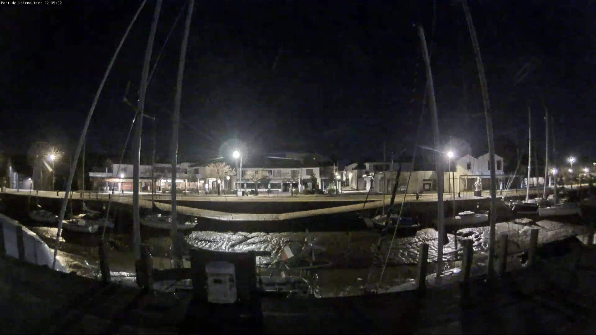 Noirmoutier-en-l'lle Village Live Cam - Les Sables-d'Olonne, Vendée, Pays de la Loire, France