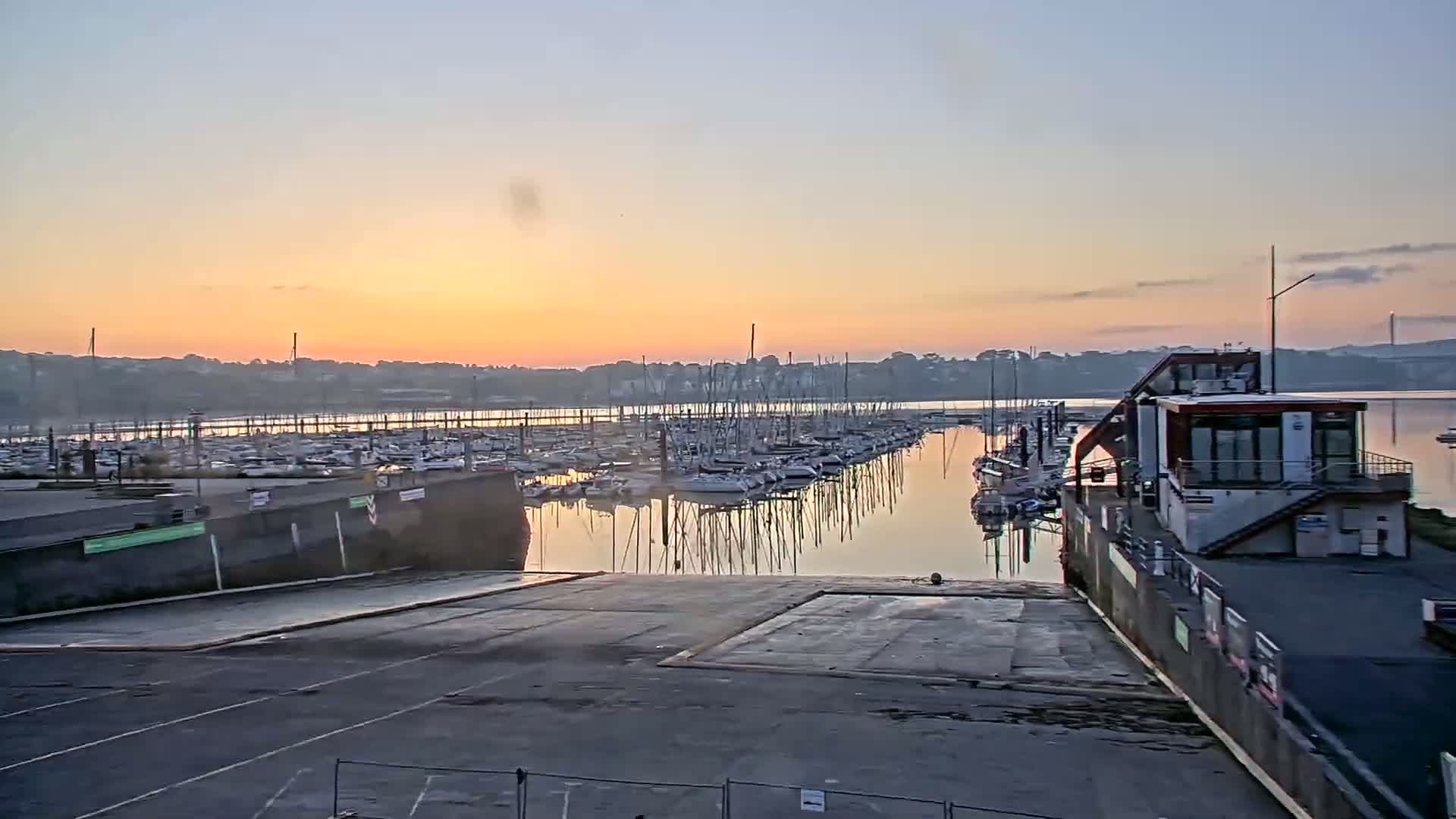 Guipavas, Marina du Moulin Blanc Marina Live Cam - Brest, Finistère, Bretagne, France