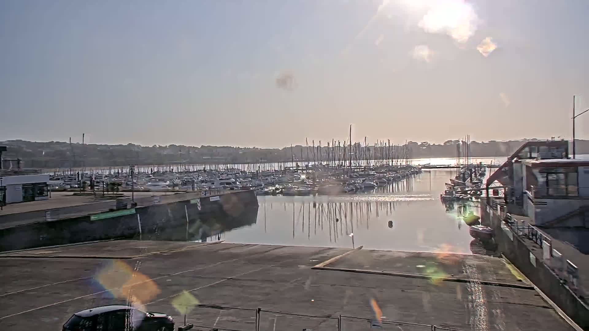 Guipavas, Marina du Moulin Blanc Marina Live Cam - Brest, Finistère, Bretagne, France