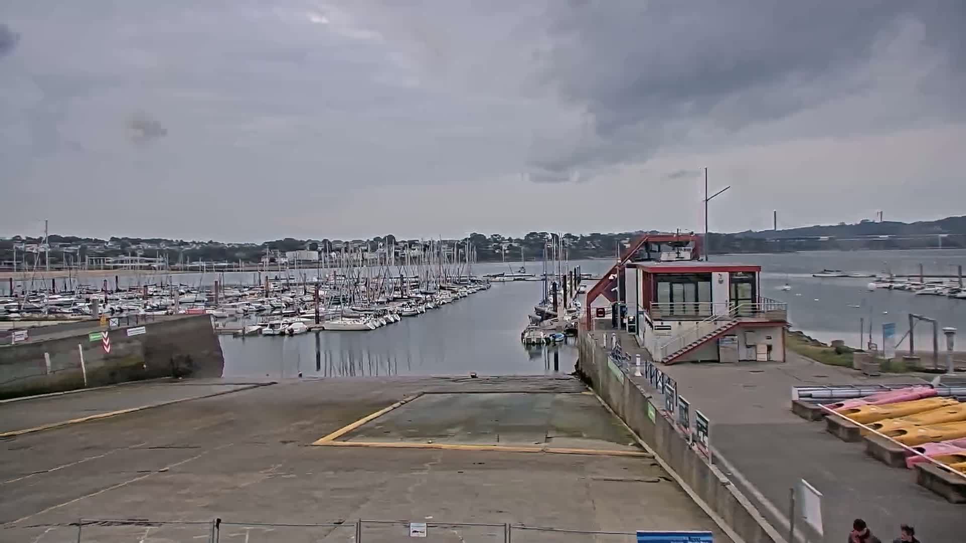Guipavas, Marina du Moulin Blanc Marina Live Cam - Brest, Finistère, Bretagne, France